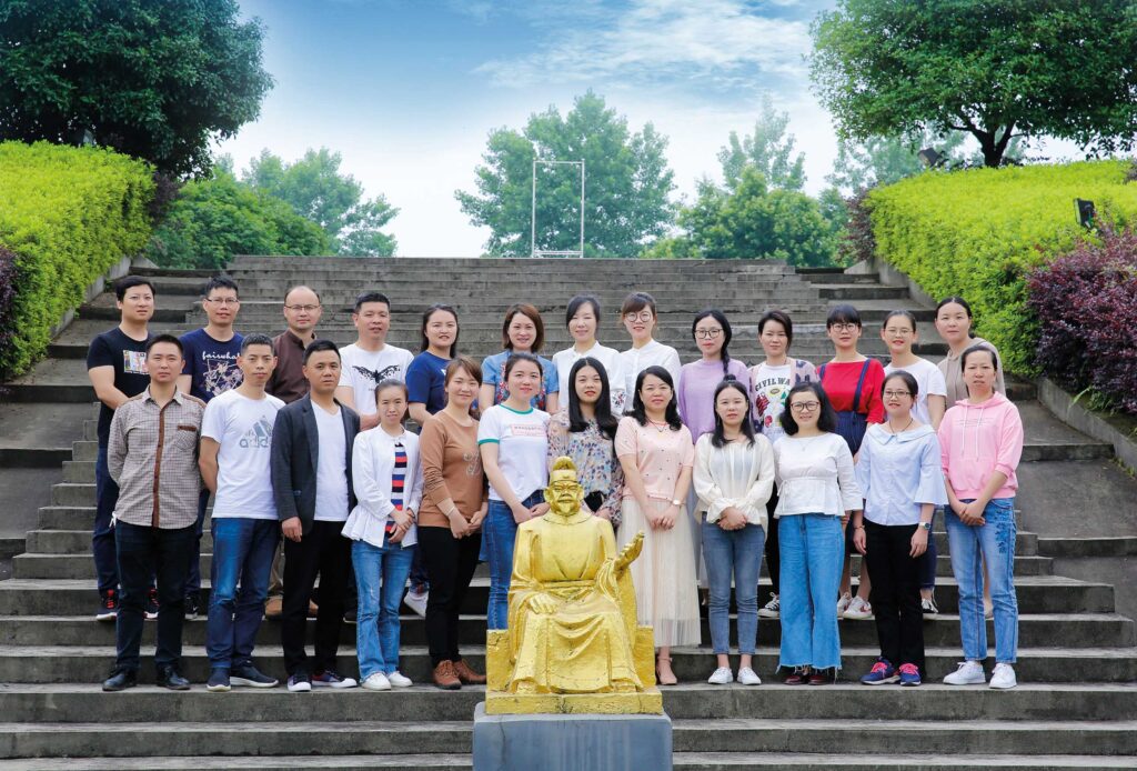 Ein Teil unseres Teams aus dem Mutterland des Feuerwerks – Shiu Fung.